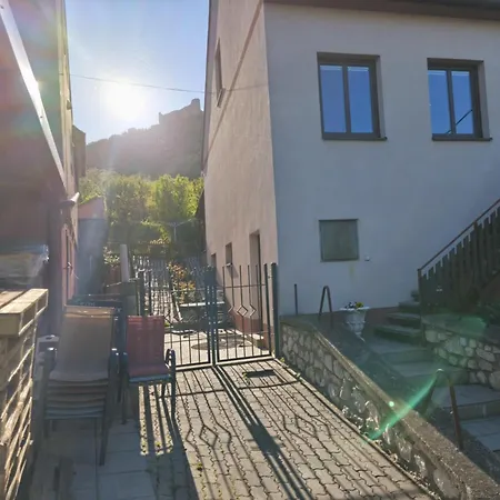 Apartman Zlatuska アパート